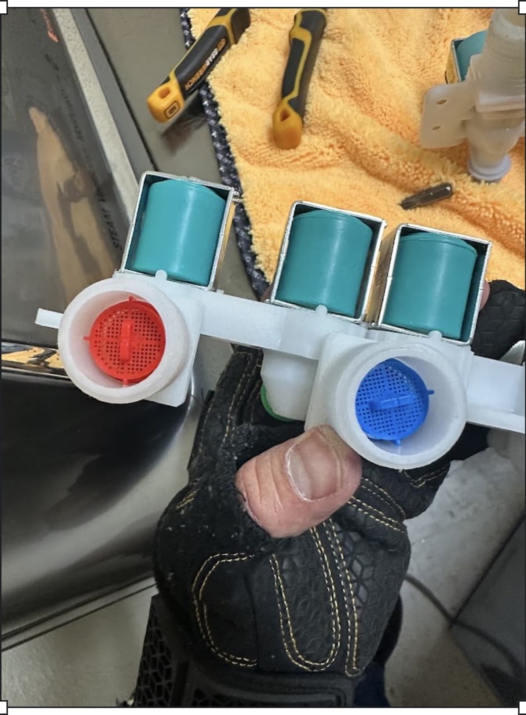 Samsung Washer Overfilling, Water Won't Shut Off, repair photo 4